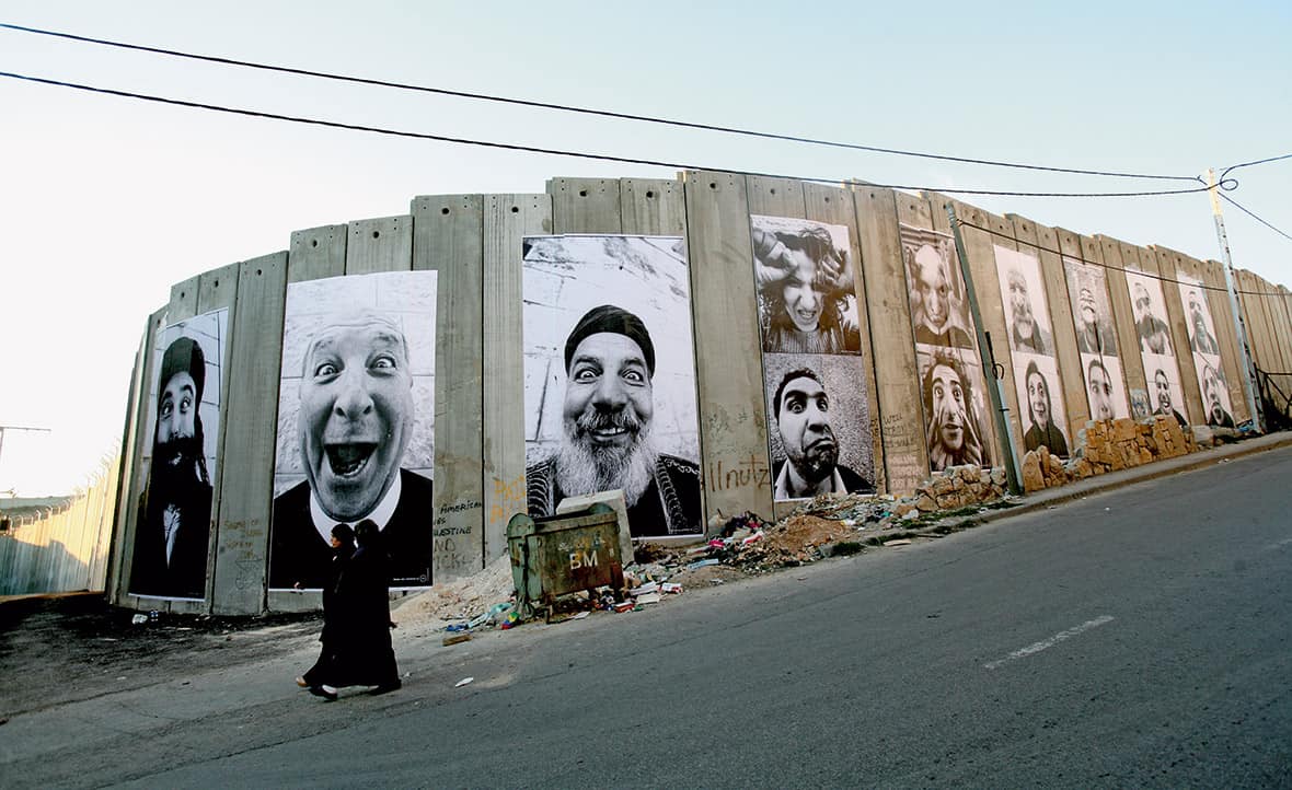 JR: 28 Millimeters, Face2Face, Israel & Palestine, 2007