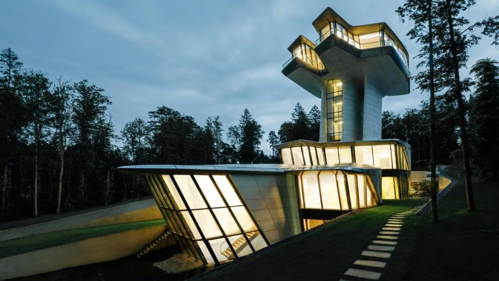 Zaha Hadid, Capital Hill Residence, a contemporary Gesamtkunswerk.