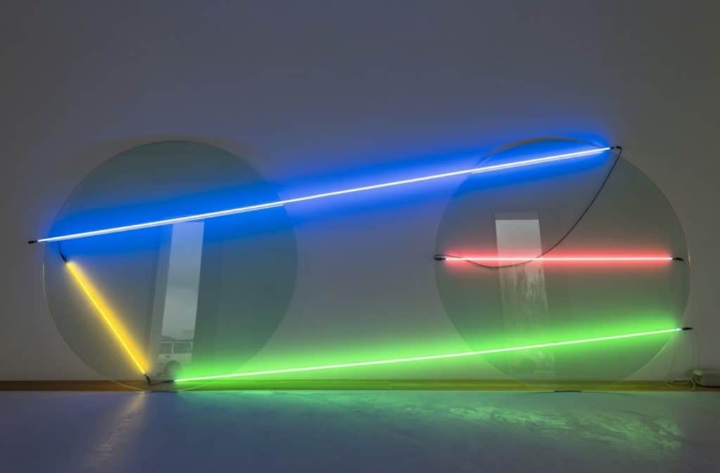 Keith Sonnier - Ba-O-Ba Circle Diptych - 1969. Glass, Neon, Transformer. 