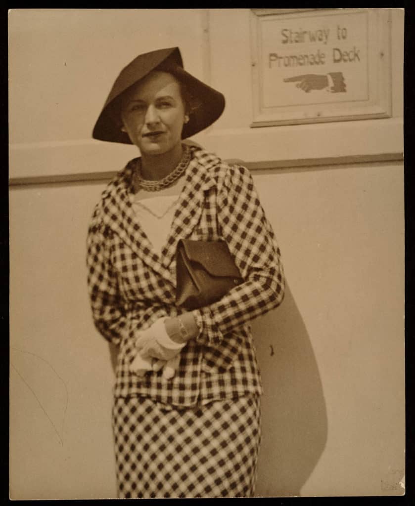 Louise Nevelson in 1932