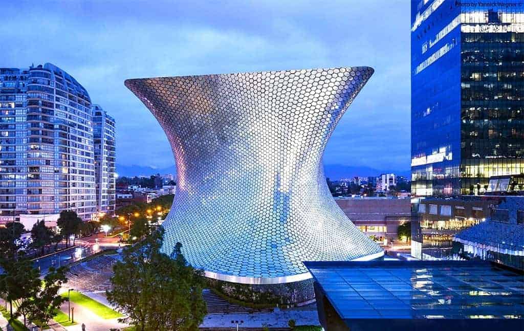 Museo Soumaya, Mexico City. Blobitecture