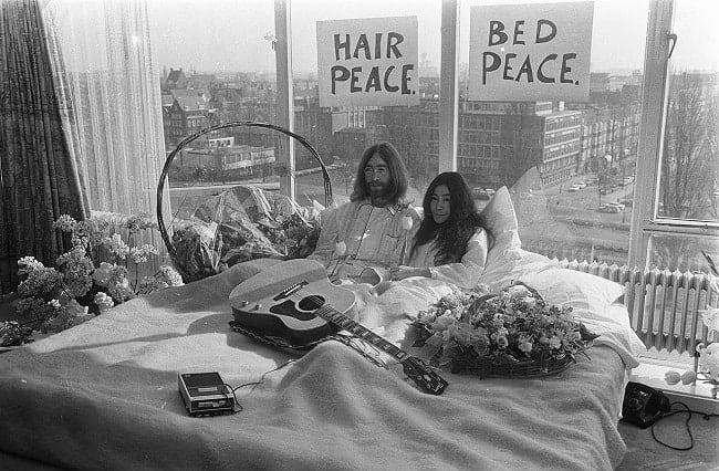Bed-In for Peace - By John Lennon and Yoko Ono
