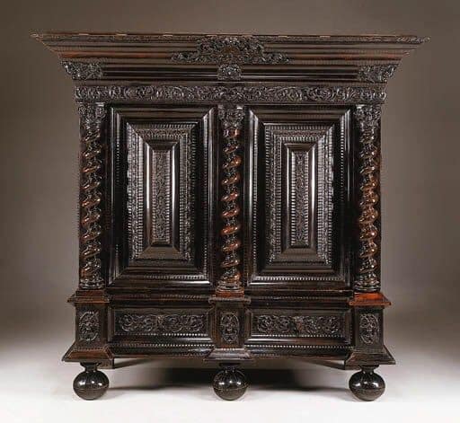 Armoire example of the Dutch as Pioneers of Curved Baroque Furniture
