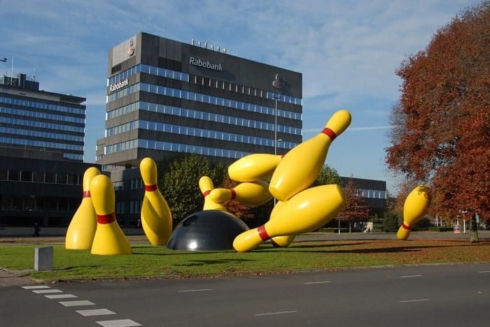 Claes store oldenburg sculptures